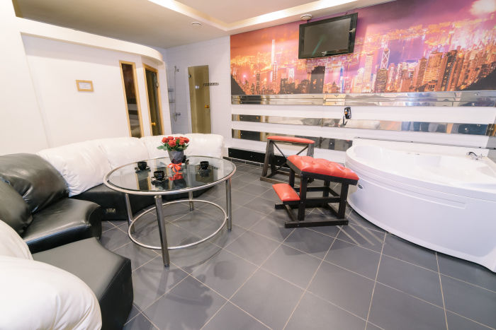 Клуб-сауна-караоке Гагарина 50