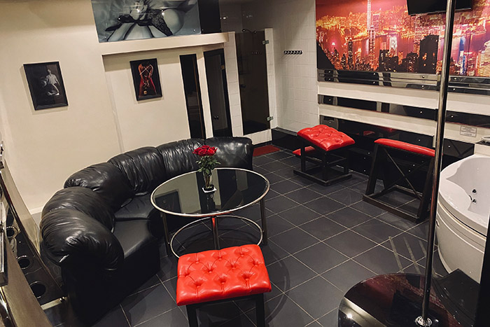 Клуб-сауна-караоке Гагарина 50